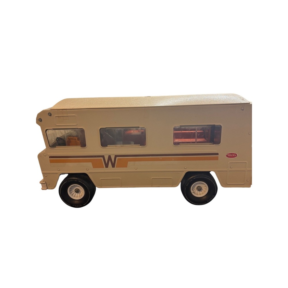 Vintage Tonka Winnebago Indian RV Motorhome Pressed Steel Toy with Figures